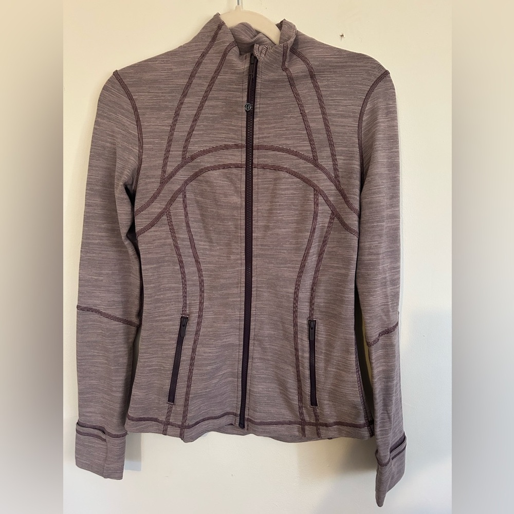 Lululemon Define Track Jacket, Euc Size Small - image 1